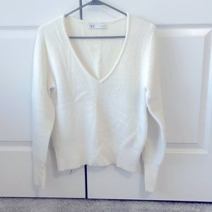 Zara sweater - size large